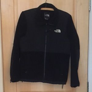 The North Face: womens jacket